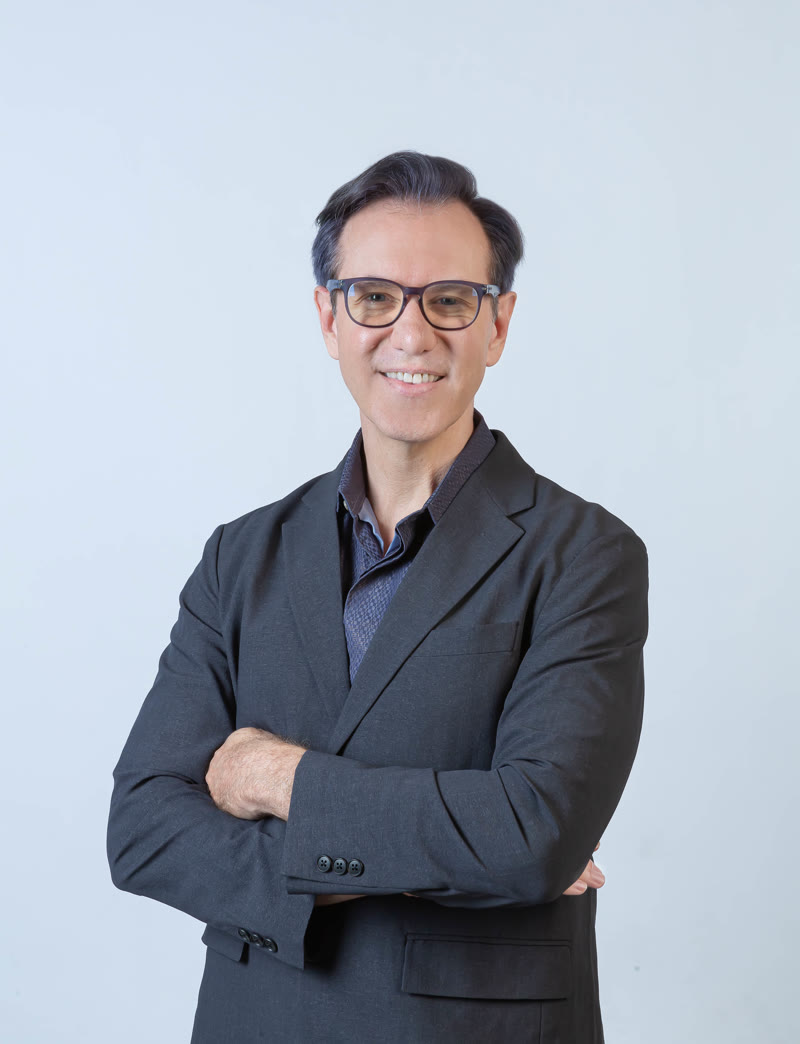 Portrait of Jason Inch